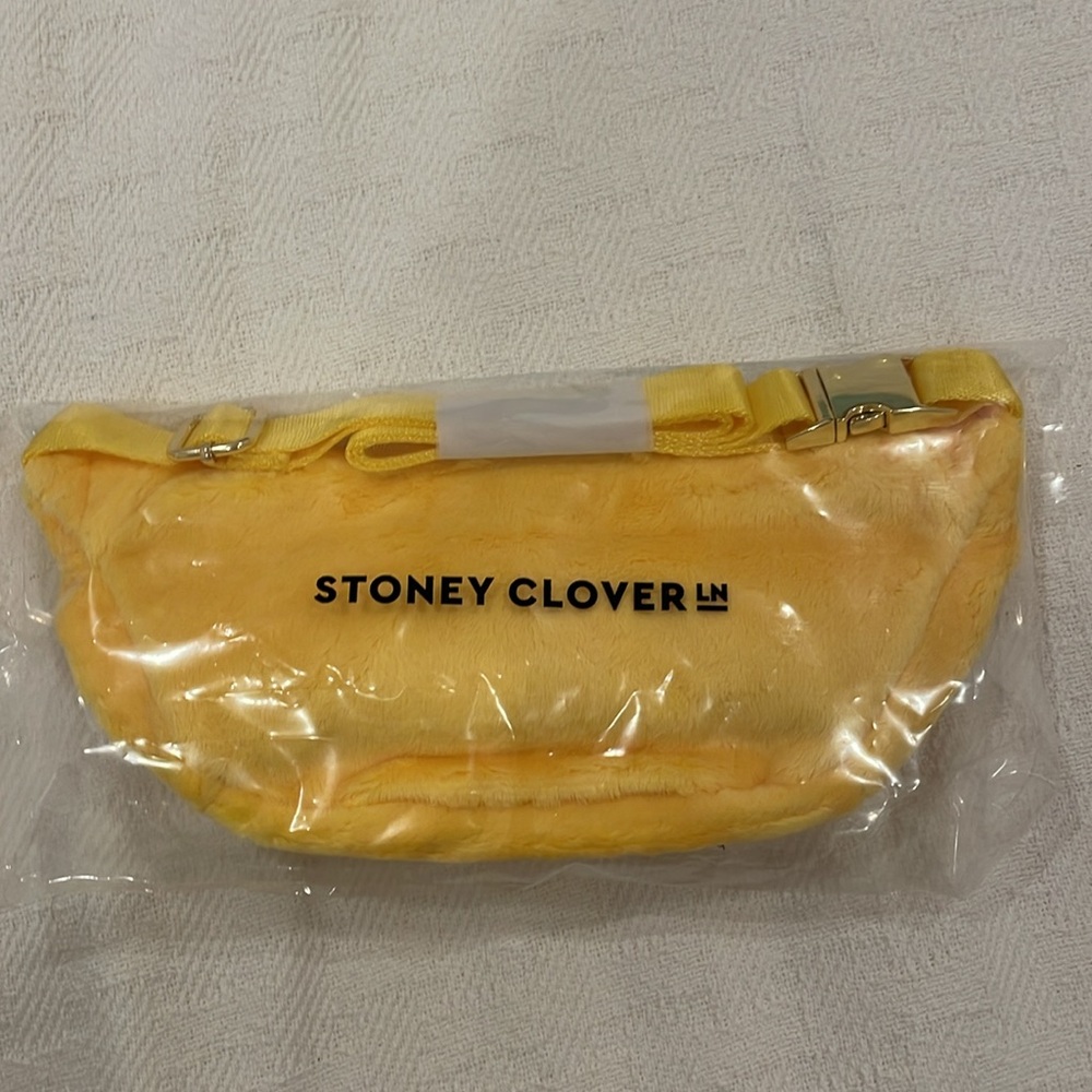 Stoney Clover Lane classic Fanny pack in lemon NWT - Picture 4 of 11